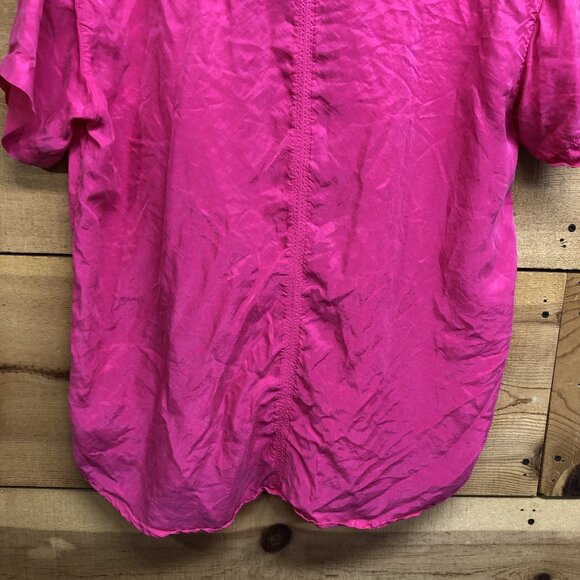 LEFT ON FRIDAY Short Sleeve Button Down Shirt Womens Size S/M 100% Silk Pink - Picture 11 of 11